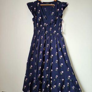 NEW WITH TAG VINEYARD VINES MARTHA'S VINEYARD FLORAL MIDI DRESS SIZE M